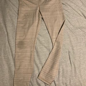 Athleta High Rise Jacquard Chaturanga 7/8